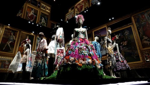 Creations are displayed at the exhibition 