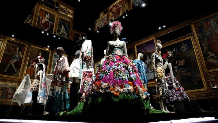Creations are displayed at the exhibition 