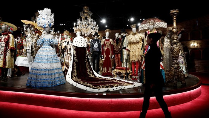 Creations are displayed at the exhibition 