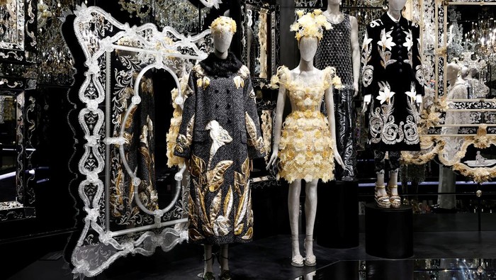 Creations are displayed at the exhibition 