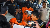 Pusat Polisi Militer Angkatan Laut menggelar 36 adegan rekonstruksi dengan menghadirkan para saksi dan ketiga tersangka oknum TNI AL yaitu AA, RH dan BA. 