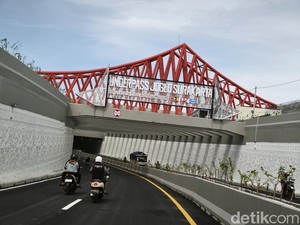 Aksara Jawa Underpass Simpang Joglo Solo yang Baru Buka Itu Typo