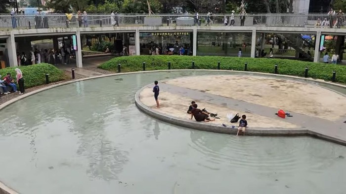 Taman Literasi Jakarta