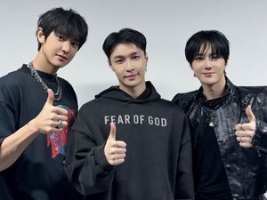 Lay EXO Nonton SMTOWN LIVE 2025: Chanyeol-Suho Brothers Forever!