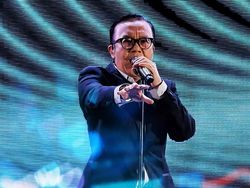 Mengabadikan Aksi Panggung Ari Lasso dengan Vivo X200 Pro