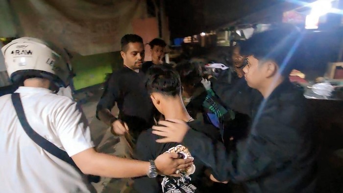 Pelaku pembacokan di Sukabumi ditangkap.