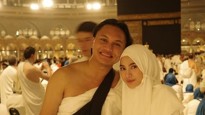 6 Potret Mahalini Perdana Jalani Umrah, Parasnya saat Berhijab Bikin Terpana