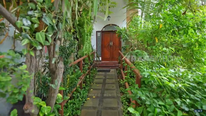 Rumah dr Boyke di Menteng.