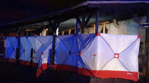 Sebuah area ditutup setelah ledakan tabung gas propana-butana di sebuah restoran di kota Most, Republik Ceko, Minggua (12/1/2025). (Fire Rescue Service of the Czech Republic via X/Handout via REUTERS)