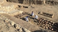Hawass mengatakan, ini adalah pertama kalinya penemuan 1.500 blok yang dihias, pemandangan terindah yang pernah dilihat dalam hidup.