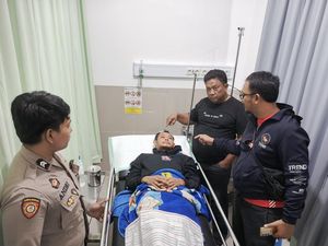 Buntut Dilarang Jual Pohon Sengon Bikin Mujianto Cangkul Anak Tiri