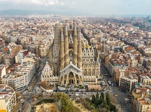 Barcelona Siap Angkat Senjata, Serius Perangi Overtourism