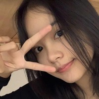 Pemilik nama lengkap Nyoman Ayu Carmenita itu mencetak sejarah sebagai idol KPop asal Indonesia pertama yang debut di bawah naungan BIG 3 (SM Entertainment, JYP Entertainment, dan YG Entertainment). Foto: dok. Twitter @carmenpict