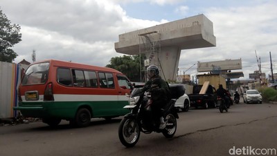 Melihat Progres Pembangunan Flyover Nurtanio Bandung