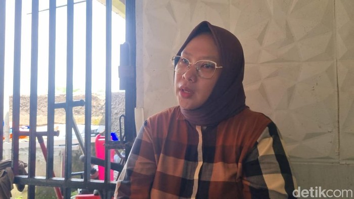 Istri Sandy Permana