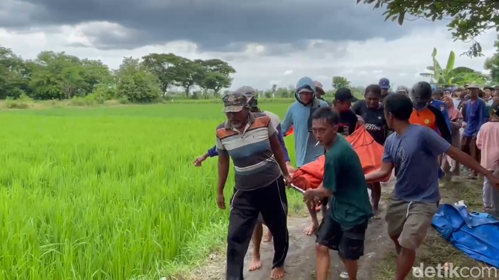 Jasad Aji, pencari rumput yang hilang di Waduk Joto Lamongan