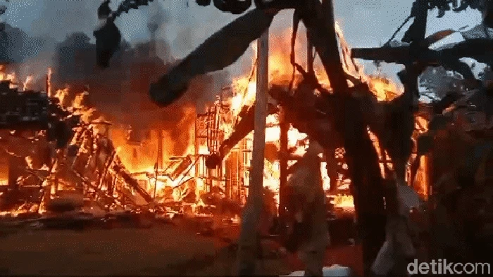 Kebakaran rumah Samsudin di Sukabumi