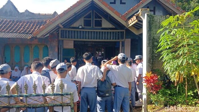 Kerabat korban penyerangan geng motor di Tasikmalaya
