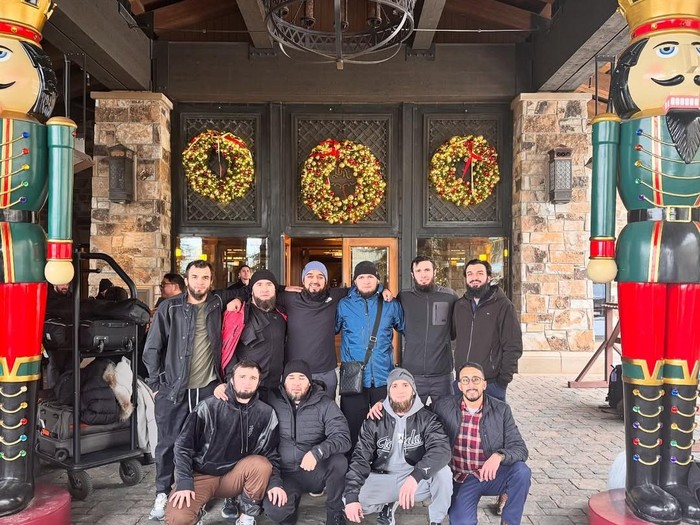 Khabib Nurmagomedov bermain ski di Utah
