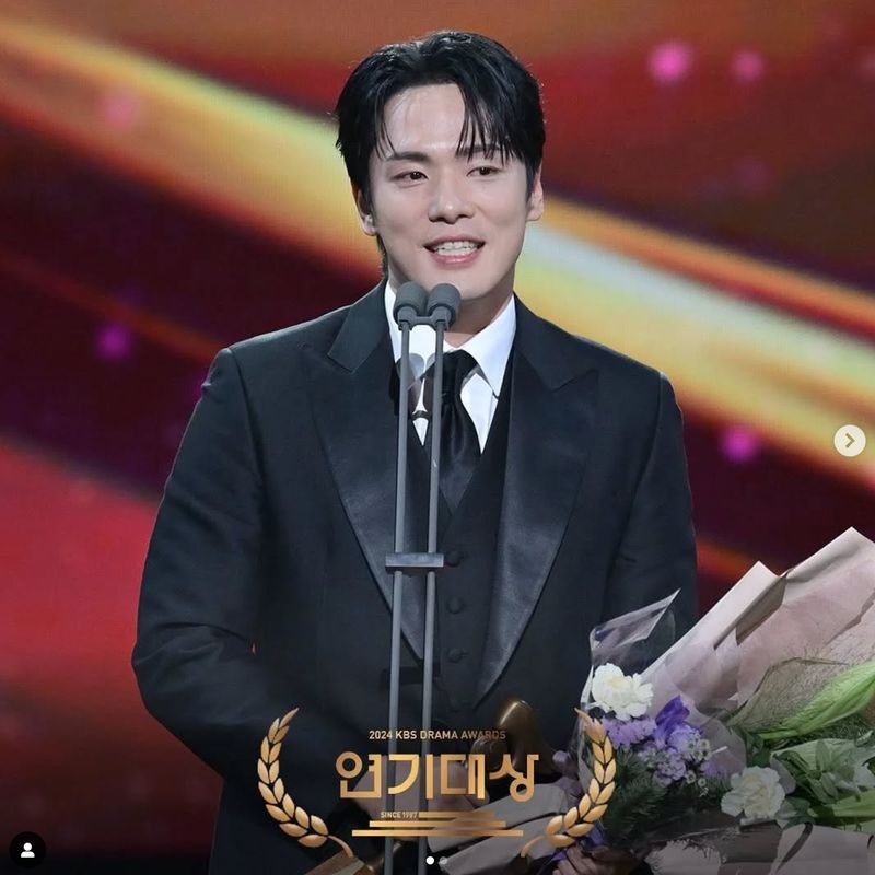 Kim Jung Hyun meminta maaf atas kontroversi masa lalunya di KBS Drama Awards 2024