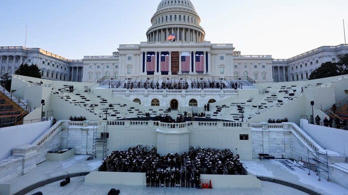 A band performs during a rehearsal in front of the U.S. Capitol ahead of the presidential inauguration of U.S. President-elect Donald Trump, in Washington, U.S., January 12, 2025. REUTERS/Fabrizio Bensch TPX IMAGES OF THE DAY