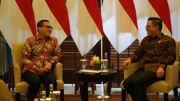 Menteri P2MI rapat bersama Menlu
