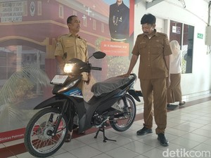Bidan Teladan di Polman Akhirnya Terima Motor, Beda dengan Saat Seremoni