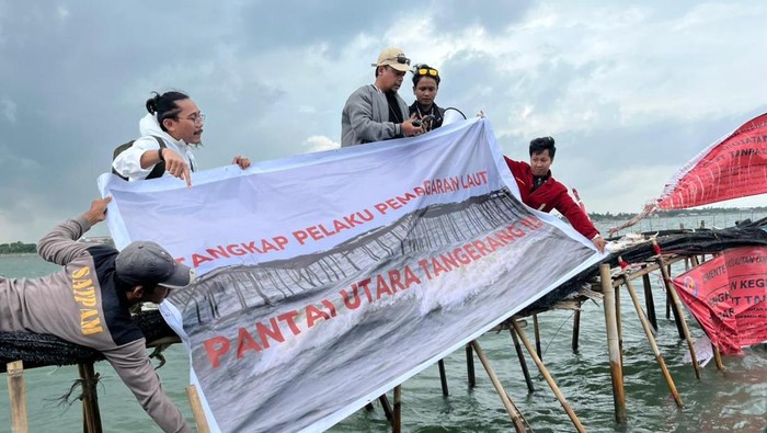 Muhammadiyah minta pagar 30 Km di Laut Tangerang Dicabut