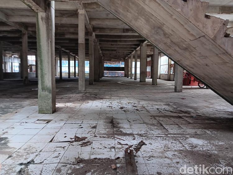 Pasar Munjul Jaktim: Proyek Rp 10 M yang Jadi Monumen Mangkrak