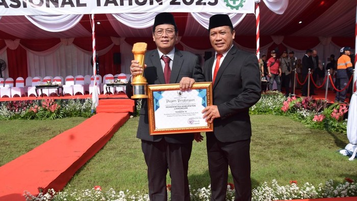 Pemkab Lamongan raih penghargaan K3