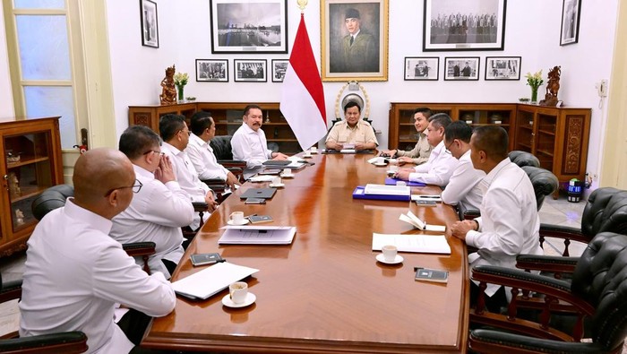 Prabowo bertemu Jaksa Agung dan jajarannya