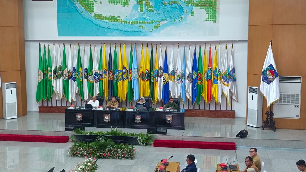 Rapat Koordinasi Pengendalian Inflasi Tahun 2025 di Kemendagri, Senin (13/1/2025). (CNBC Indonesia/Martyasari Rizky)