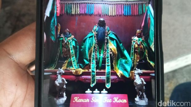 Rupang di Vihara Dewi Welas Asih yang hilang