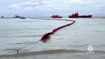 Rusia Berupaya Atasi Tumpahan Minyak di Laut Hitam yang Makin Darurat
