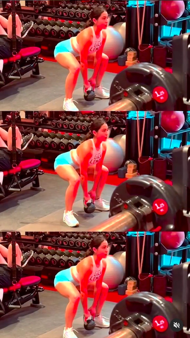 Setelah bertekad untuk menurunkan berat, Sara Ali Khan mulai menerapkan diet ketat juga menggabungan olahraga kardio dan latihan kekuatan. Foto: Instagram