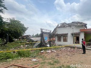 5 Fakta Ledakan Dahsyat di Rumah Polisi Mojokerto Tewaskan Ibu dan Anak