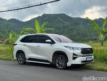 Ekspor Innova Zenix dan Yaris Cross Hybrid Buatan Toyota Indonesia Meroket, Naik 111%!