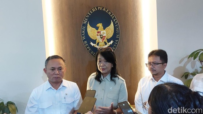 Wakil Menteri Pekerjaan Umum (PU) Diana Kusumastuti