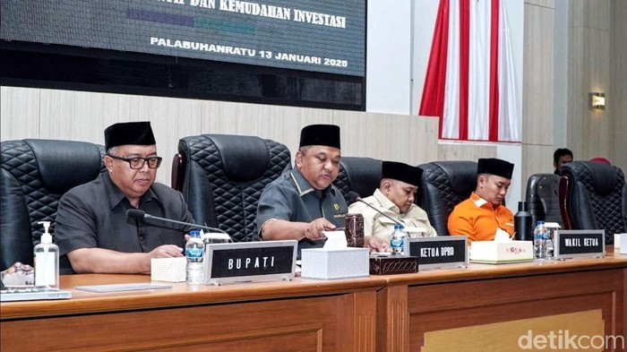 Dewan Perwakilan Rakyat Daerah (DPRD) Kabupaten Sukabumi mengusulkan tiga buah Rancangan Peraturan Daerah (Raperda) prakarsa