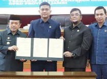 DPRD Jambi Sahkan 3 Perda, Termasuk Bantuan Hukum Warga Miskin