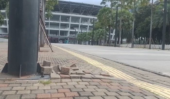 Fasilitas di area GBK rusak karena pencarian koin jagat