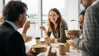 Jam Makan Siang Terbaik untuk Diet yang Disarankan Pakar Gizi