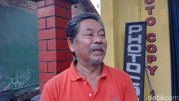 ketua RT 2 RW 2 Kelurahan Karangjati, Sigit