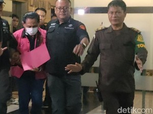 Eks Ketua PN Surabaya Tersangka Suap Bebaskan Ronald Tannur Segera Disidang