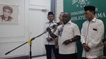 Menteri HAM Natalius Pigai Bertemu Gus Yahya di Kantor PBNU