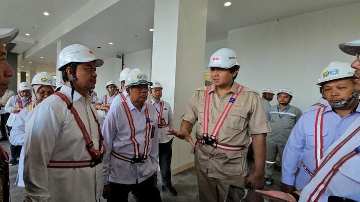 Menteri PKP Maruarar Sirait Meninjau Wisma Atlet