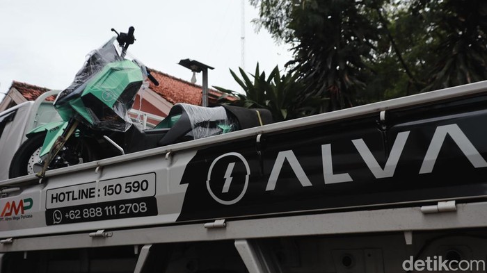 Motor listrik Alva Cervo Q untuk pemenang kuis detikOto.