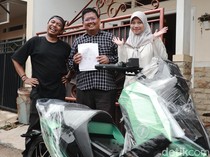 Selamat! Pemenang Kuis detikOto Terima Hadiah Motor Listrik Alva Cervo Q