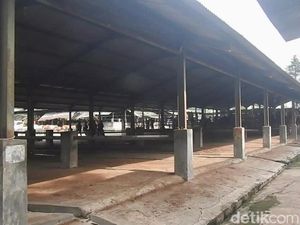 Pasar Hewan Banjarnegara Sepi Dampak PMK, Penjual: Turun 70%