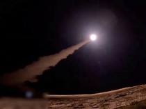 Video: Momen Rudal Palestine-2 Houthi Menghiasi Langit Israel